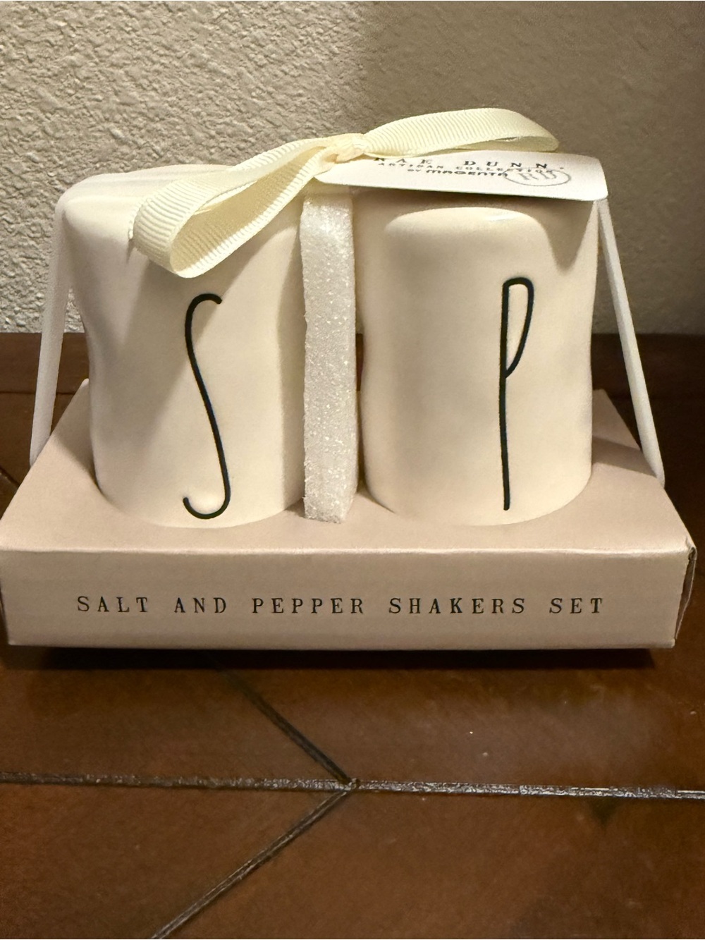 Rae Dunn Cream Ceramic Salt & Pepper Shaker Pair - NWT